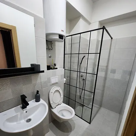 Magazaki Tesnjar Hotel apartamentowy