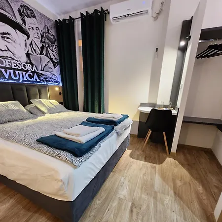 Magazaki Tesnjar Hotel apartamentowy 4*