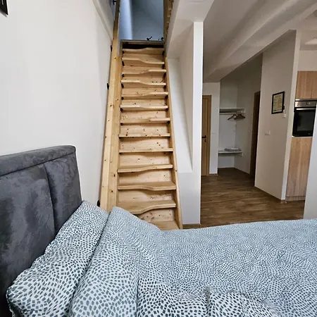 Hotel apartamentowy Magazaki Tesnjar 4*